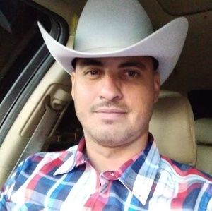 Meet your Posher, Iván